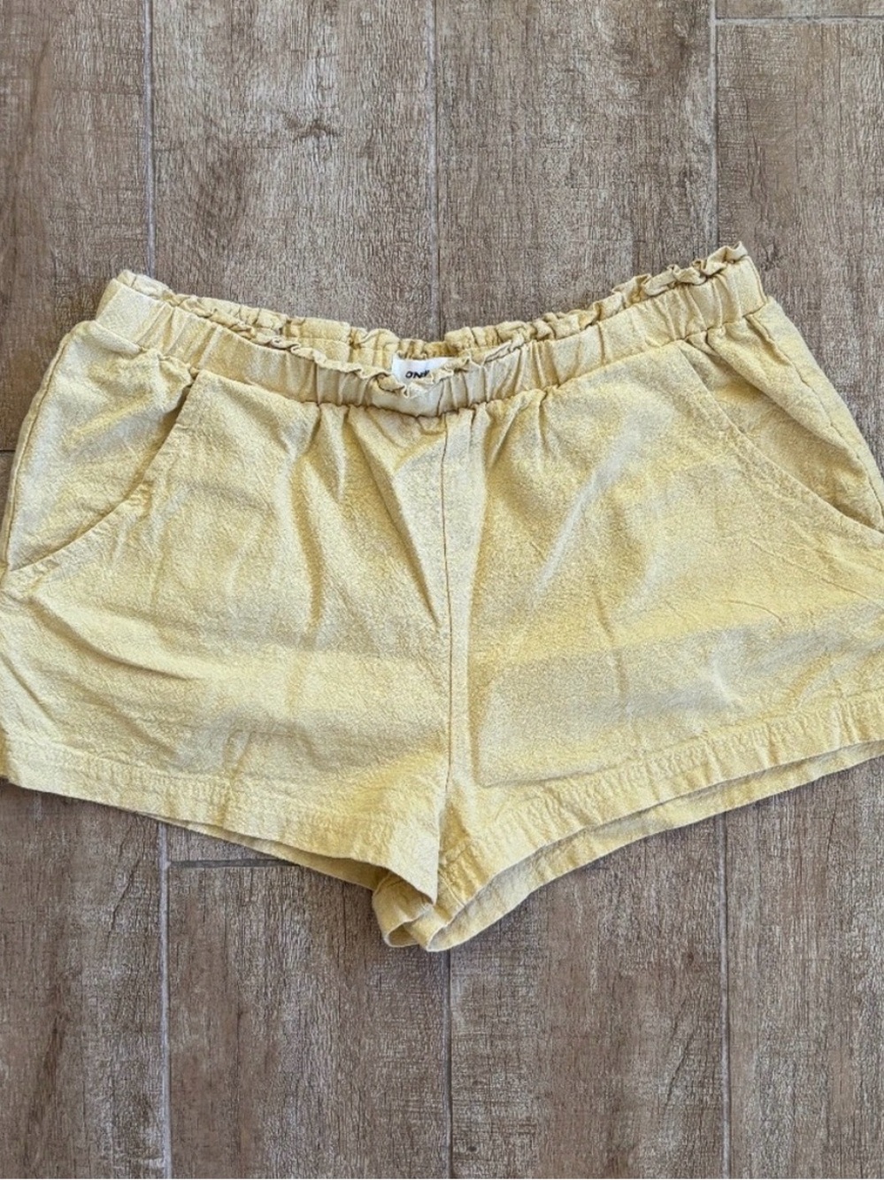 O’Neill | Yellow Women's Elastic-Waist Shorts